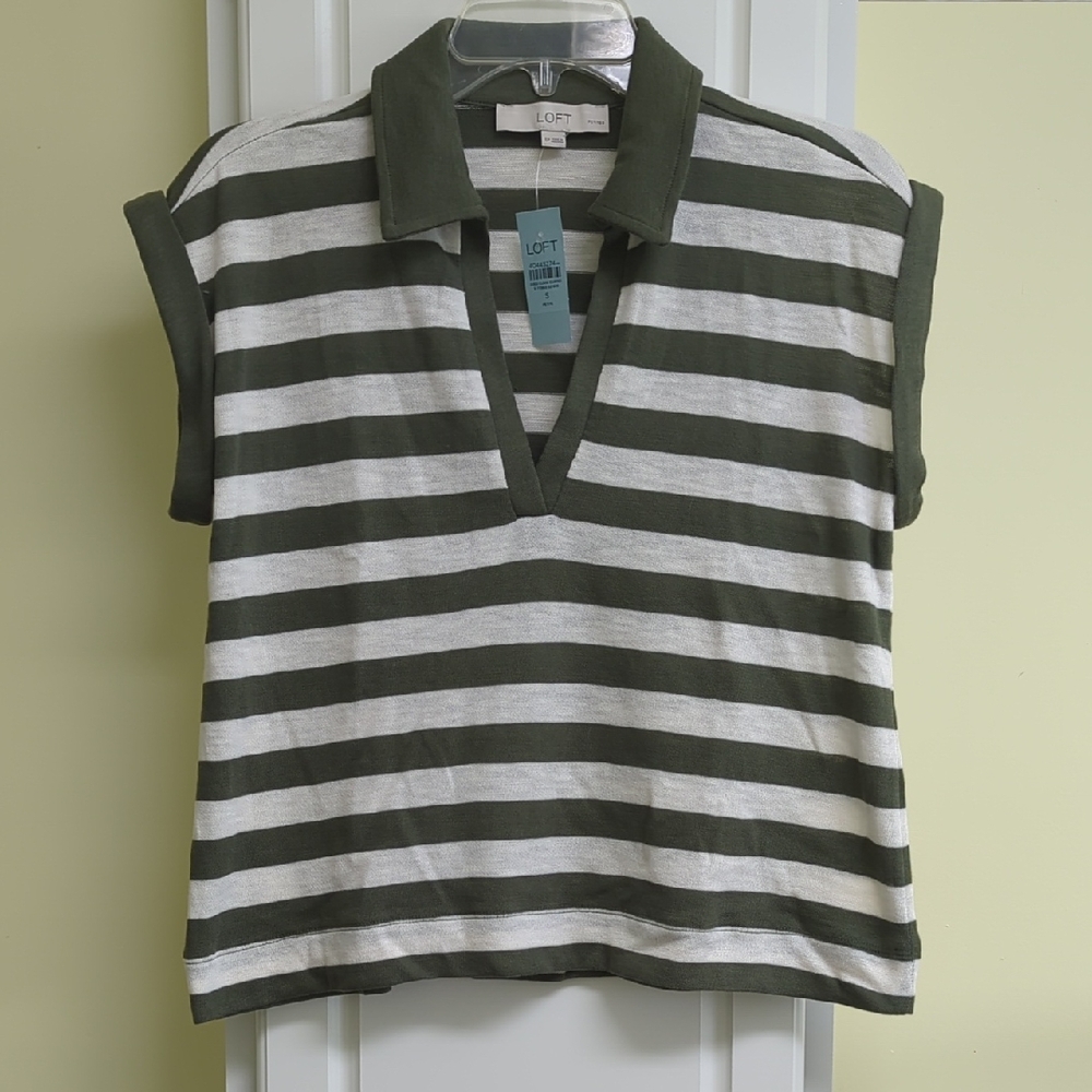LOFT Petite Collared Split Neck Top NWT - image 1